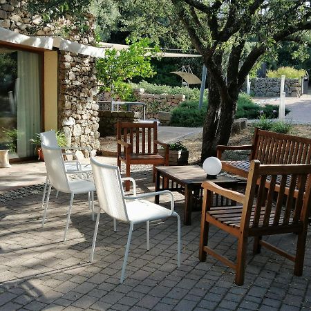 Li Pireddi Villa Алиенту Екстериор снимка